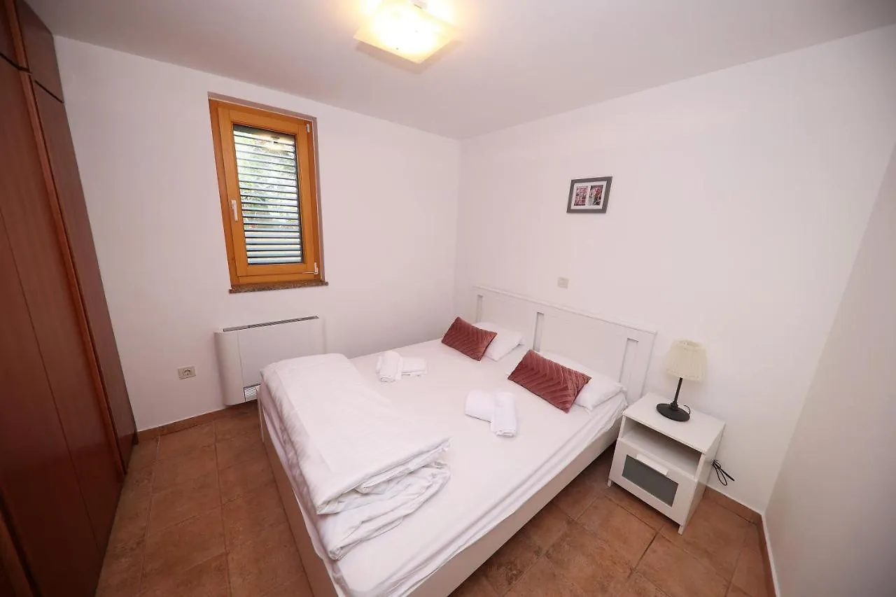 Holiday House With A Swimming Pool Zadar - Diklo, Zadar - 15336