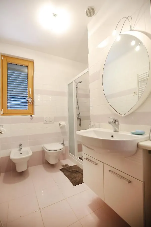 Vikendica Holiday House With A Swimming Pool Zadar - Diklo, Zadar - 15336